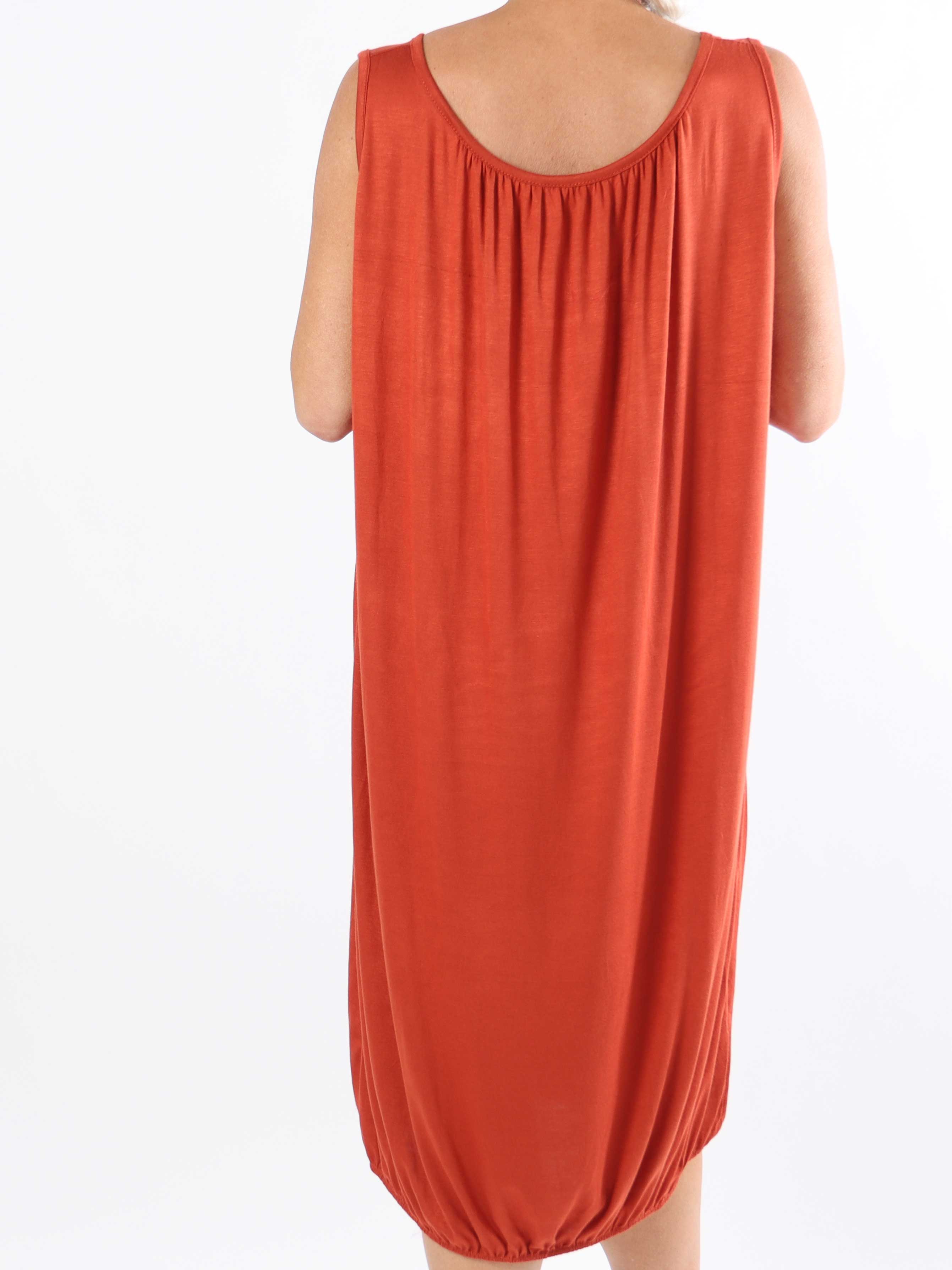 Miracle Sleeveless Dress - Plus size basis kjole i viskose med elastik forneden